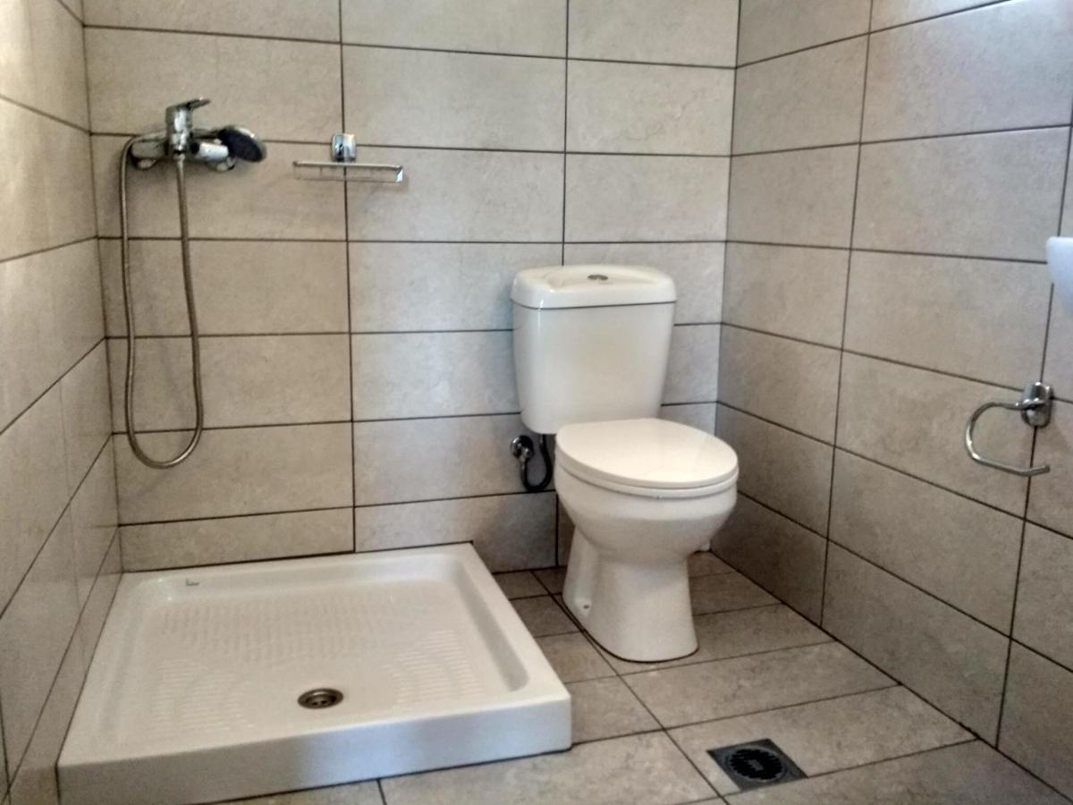 Porto Heli Apartments パレカストロ エクステリア 写真