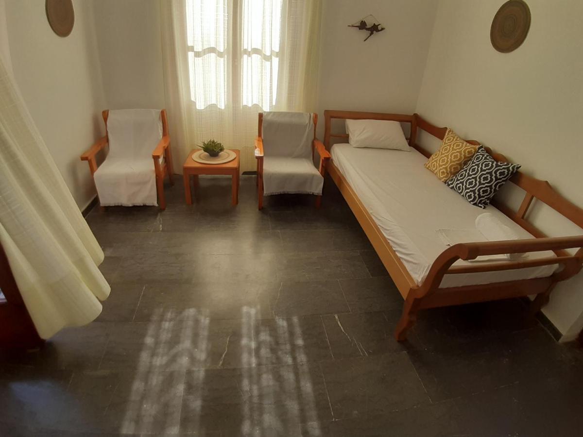 Porto Heli Apartments パレカストロ エクステリア 写真