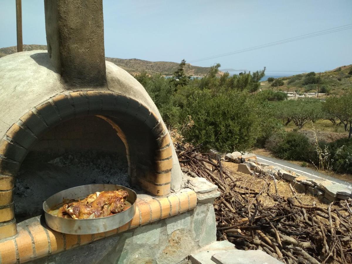 Porto Heli Apartments パレカストロ エクステリア 写真