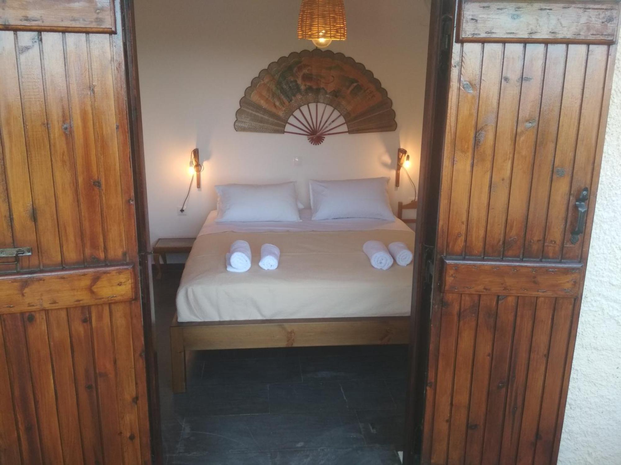 Porto Heli Apartments パレカストロ エクステリア 写真